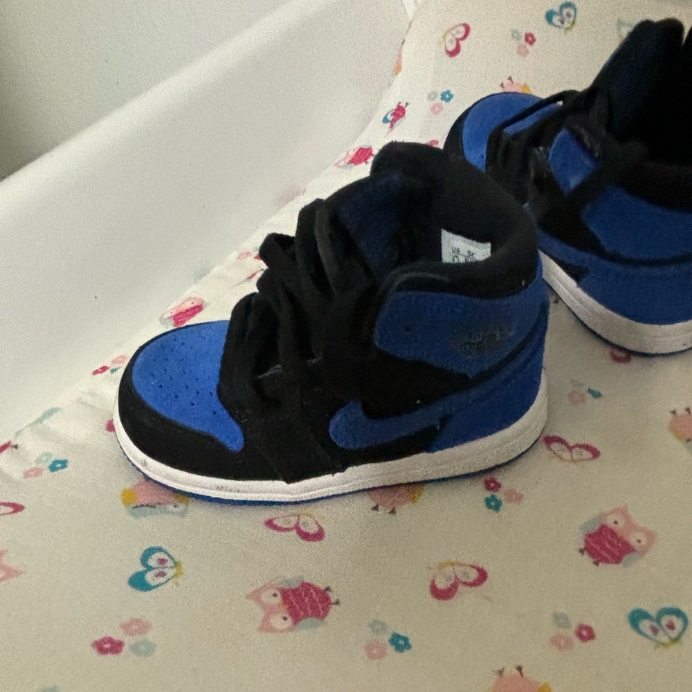 Air Jordan 1s Size 5c